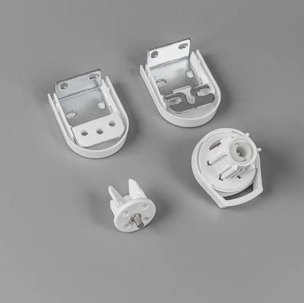During the use of the 25MM D-Type Clutch(Iron Bracket), if the plastic part is worn, will it affect the load-bearing capacity of the product?